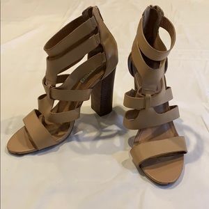Steve Madden gladiator heel 8